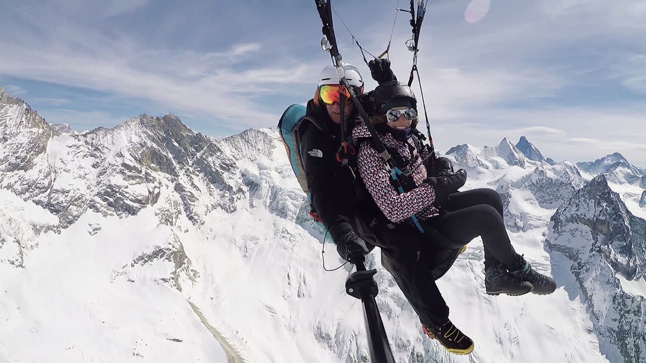 Pilote parapente biplace