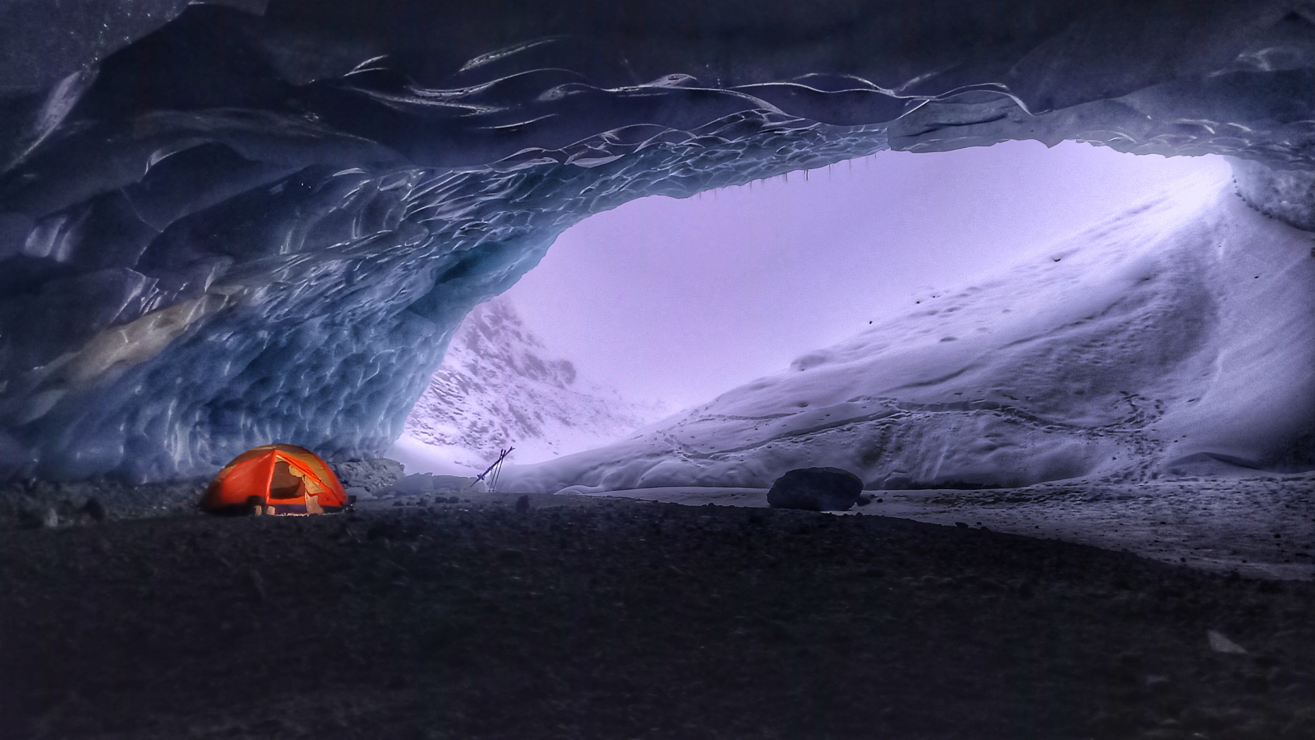 Ice cave Zinal
